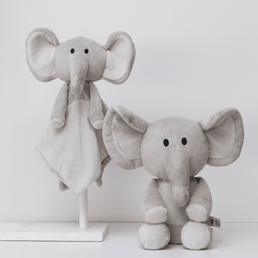
                      
                        Big Bestie - Stampy the Elephant - Riff Raff Baby AU
                      
                    