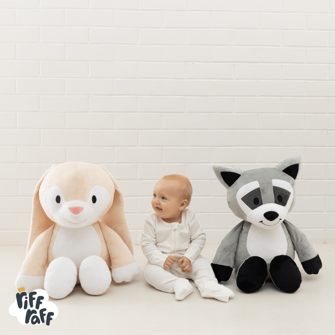Mega Mate - Clover the Bunny (Preorder) - Riff Raff Baby AU