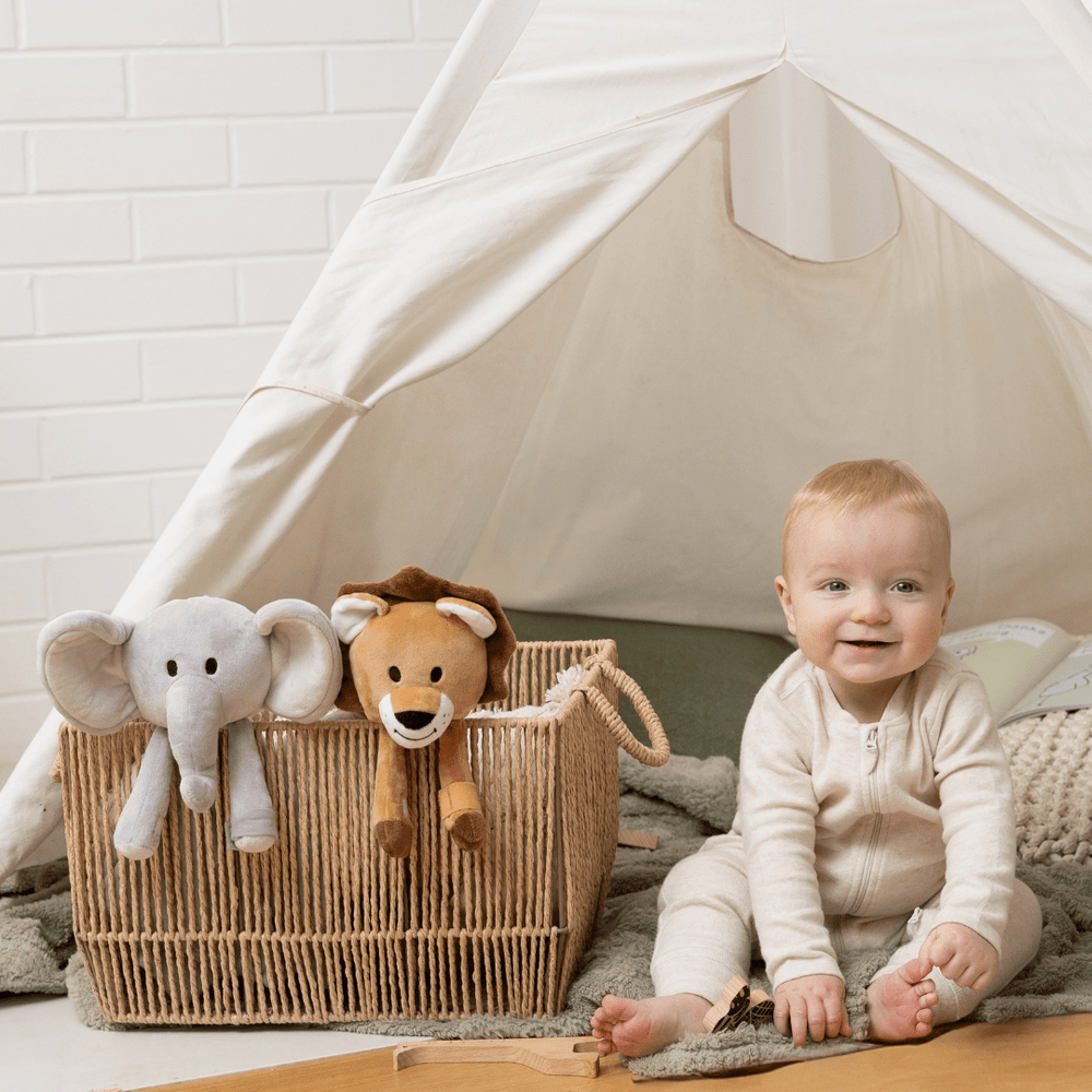 
                      
                        Sleep Toy - Stampy the Elephant - Riff Raff Baby AU
                      
                    